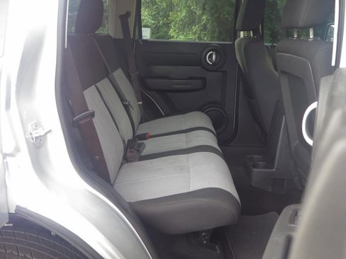 Used 2009 Dodge Nitro SE AWD/4WD image 11