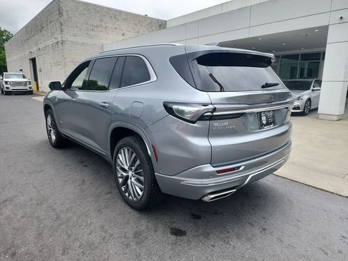 Certified 2025 Buick Enclave Avenir w/ Super Cruise Package AWD/4WD image 6