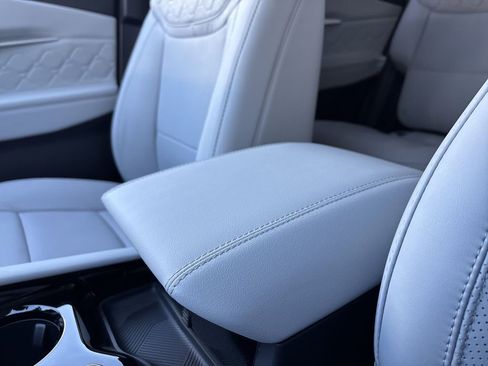 New 2026 Ford Explorer Platinum w/ LUX Leather Package image 23