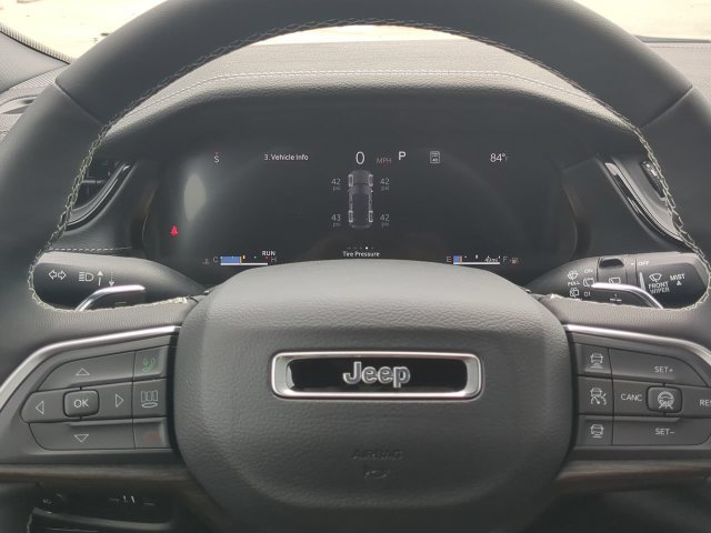 New 2027 Jeep Grand Cherokee Limited AWD/4WD image 29