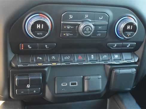 Used 2021 Chevrolet Silverado 1500 RST w/ All Star Edition Plus image 29