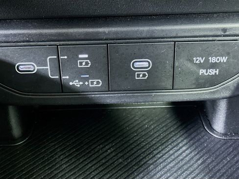 Used 2025 Kia K4 LXS image 26