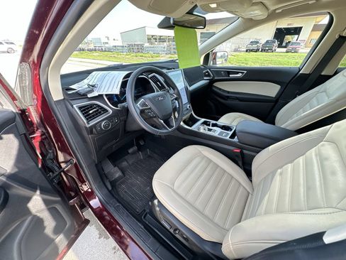 Used 2021 Ford Edge SEL w/ Convenience Package AWD/4WD image 10