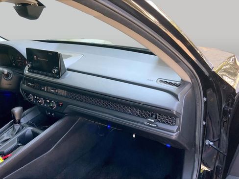 Used 2023 Honda Accord EX image 19