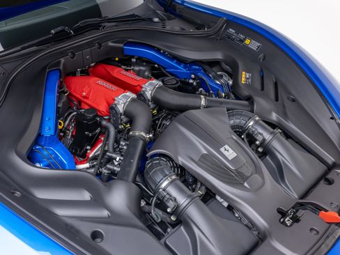 Used 2026 Ferrari Roma Spider RWD image 38