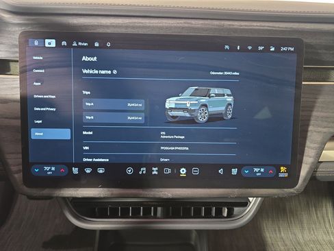 Used 2023 Rivian R1S Adventure image 29