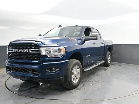 Used 2024 RAM 2500 Big Horn w/ Sport Appearance Package AWD/4WD image 8