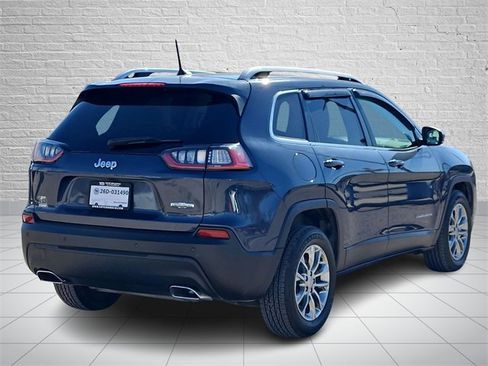 Used 2021 Jeep Cherokee Latitude Lux w/ Sun & Sound Group image 4