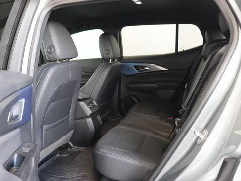 Used 2024 Chevrolet Equinox EV LT FWD image 16