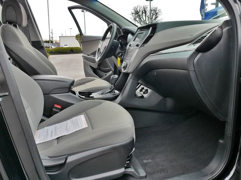 Used 2018 Hyundai Santa Fe Sport image 12