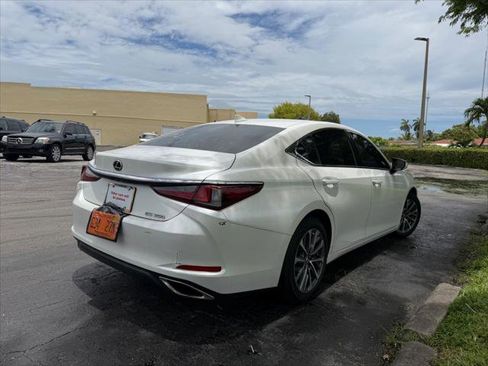 Used 2023 Lexus ES 350 w/ Accessory Package (Z2) FWD image 5