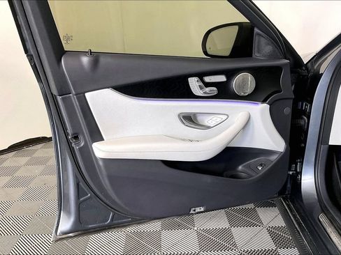 Used 2022 Mercedes-Benz E 350 4MATIC Sedan image 22