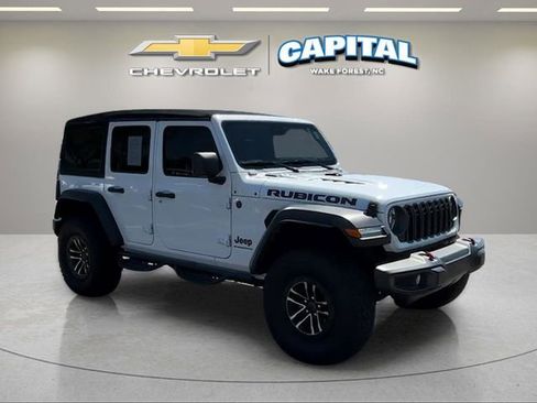 Used 2024 Jeep Wrangler Unlimited Rubicon w/ XTREMEE 35" Tire Package AWD/4WD image 7