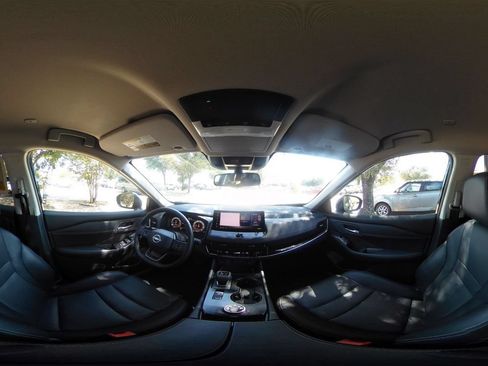 Used 2026 Nissan Rogue SL AWD/4WD image 44