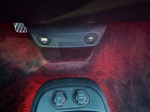 Used 2022 Kia EV6 GT-Line w/ First Edition Package image 23