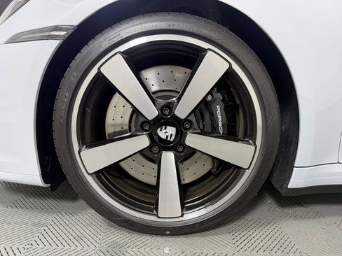 Certified 2026 Porsche 911 Carrera S image 11