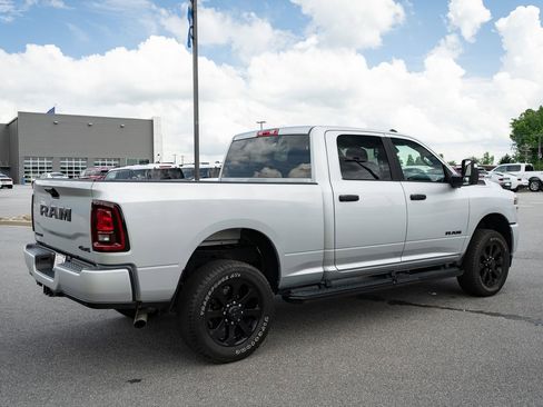 Used 2026 RAM 2500 Big Horn AWD/4WD image 10
