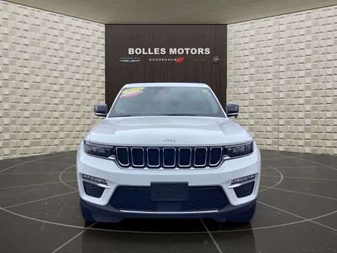 Certified 2023 Jeep Grand Cherokee Limited image 11