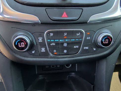 Used 2019 Chevrolet Equinox Premier image 26