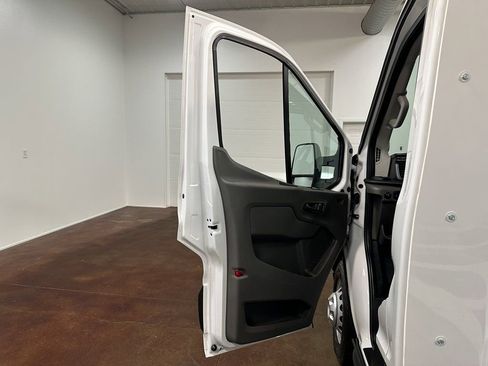 Used 2023 Ford Transit 350 DRW AWD image 63