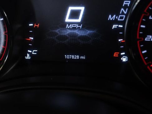 Used 2022 Dodge Charger R/T w/ Blacktop Package RWD image 16
