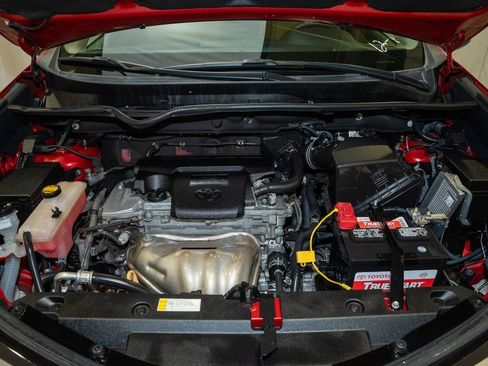 Used 2017 Toyota RAV4 XLE image 19