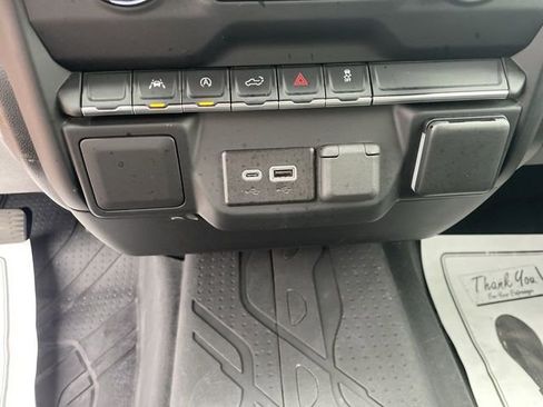 Used 2024 Chevrolet Silverado 1500 Custom w/ Turbomax Blackout Package AWD/4WD image 19