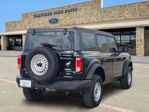 New 2026 Ford Bronco 4-Door AWD/4WD image 5