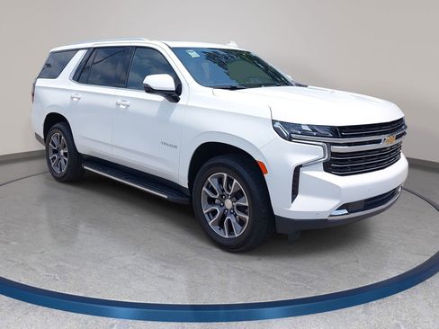 Used 2023 Chevrolet Tahoe LT w/ LT Signature Plus Package AWD/4WD image 3