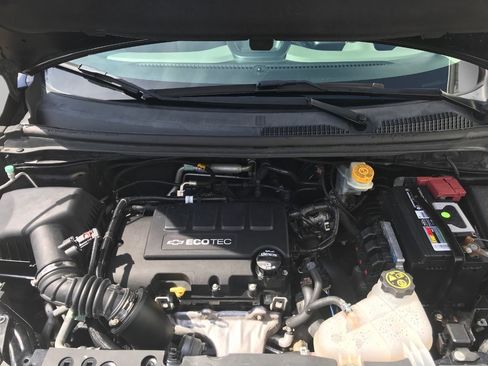 Used 2013 Chevrolet Sonic LTZ image 8