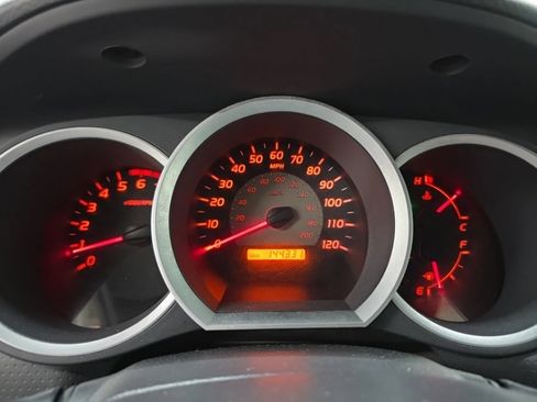 Used 2010 Toyota Tacoma 4x4 Access Cab V6 image 13
