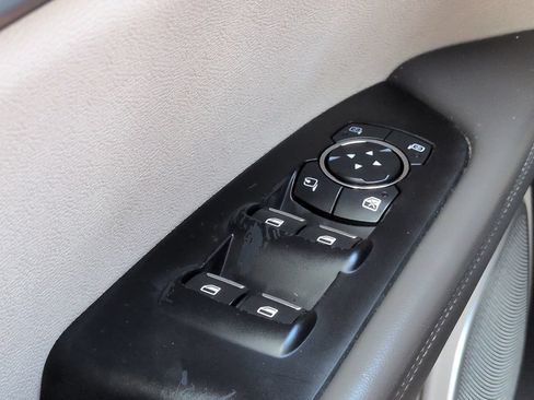 Used 2019 Lincoln Nautilus Reserve w/ Ultimate Package FWD image 23