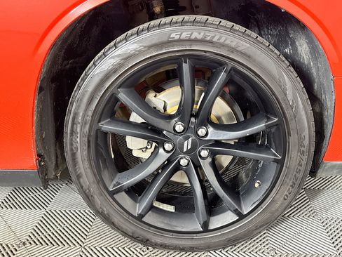 Used 2018 Dodge Challenger SXT w/ Blacktop Package image 27