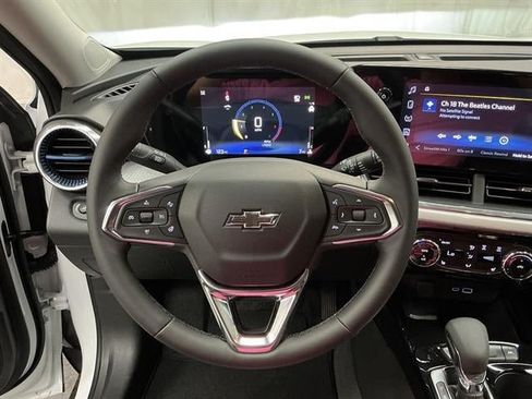 New 2026 Chevrolet Trax LT w/ Driver Confidence Package FWD image 12