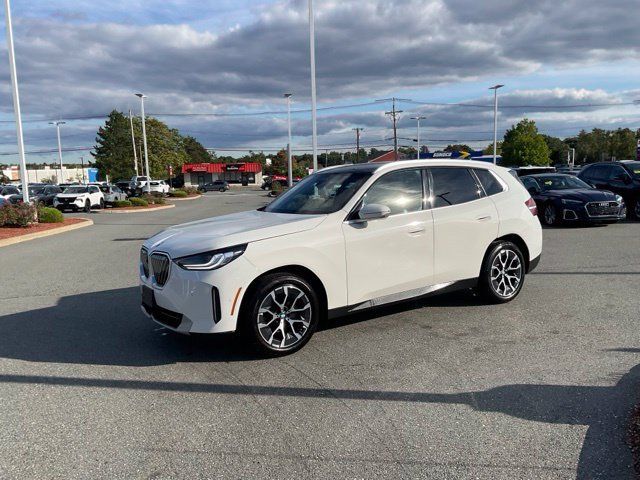 Used 2026 BMW X3 xDrive30i AWD/4WD image 3