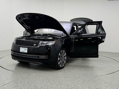 Certified 2023 Land Rover Range Rover SE AWD/4WD image 9
