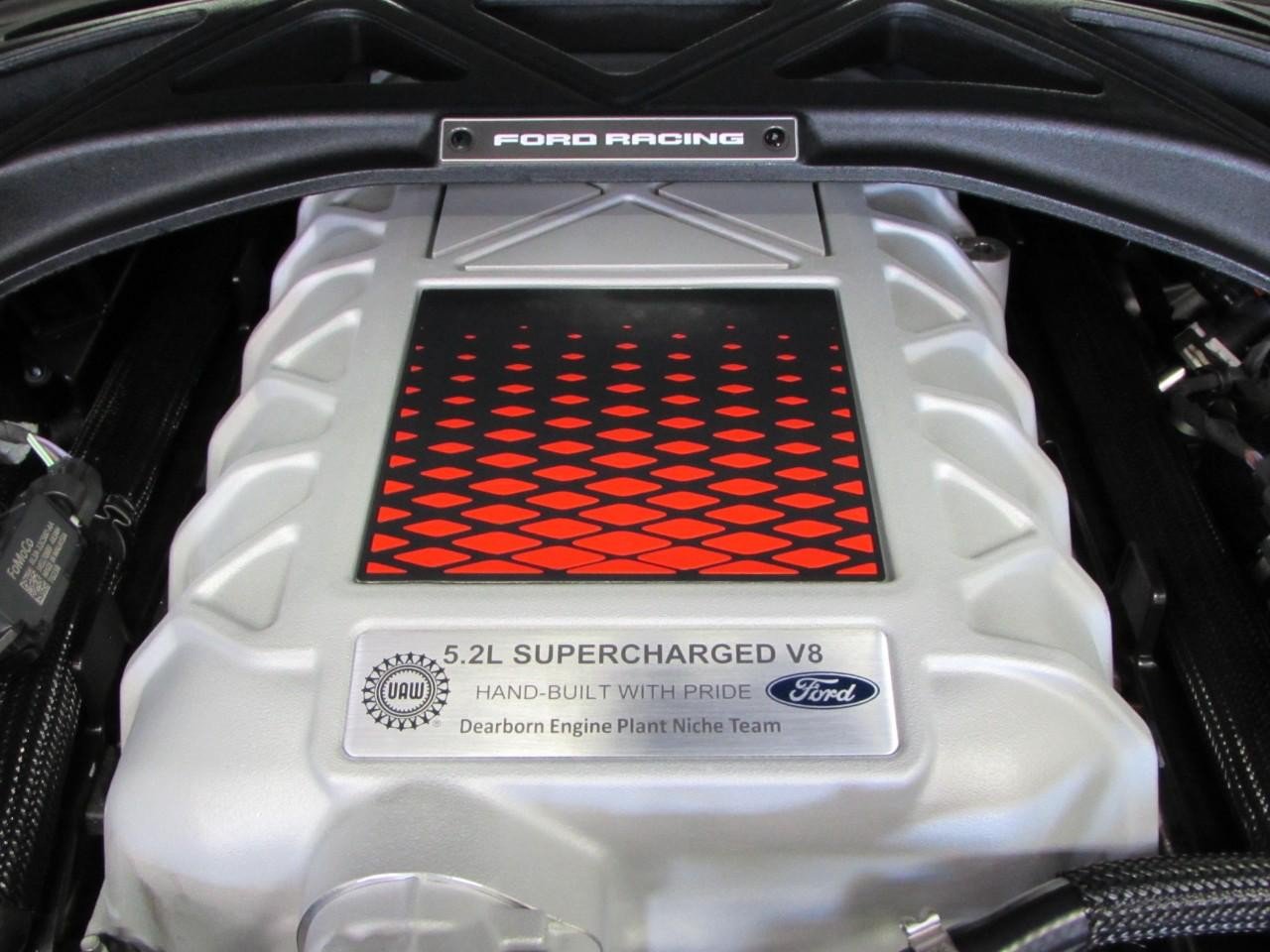 New 2026 Ford Mustang Dark Horse SC w/ Carbon Fiber Exterior Package RWD image 12