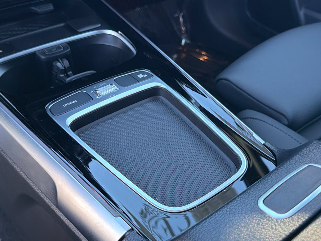 Certified 2024 Mercedes-Benz EQB 250+ image 25