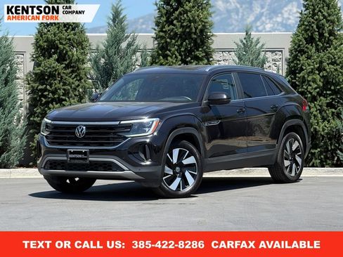 Used 2025 Volkswagen Atlas Cross Sport SE AWD/4WD image 1