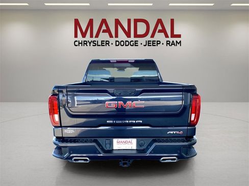 Used 2024 GMC Sierra 1500 AT4 w/ AT4 Premium Package image 7