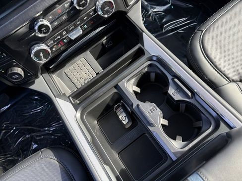 New 2026 Ford F250 Platinum image 30