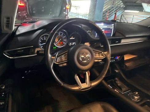 Used 2020 MAZDA MAZDA6 Touring FWD image 6