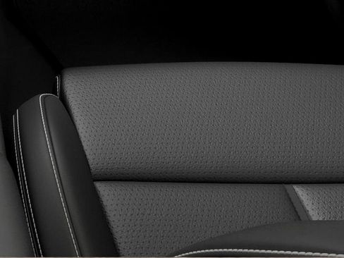 New 2026 Genesis G70 2.5T image 16