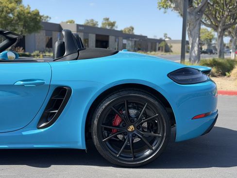 Used 2017 Porsche 718 Boxster S RWD image 10