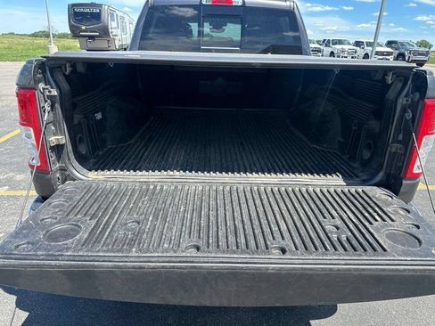 Used 2019 RAM 1500 Big Horn AWD/4WD image 5
