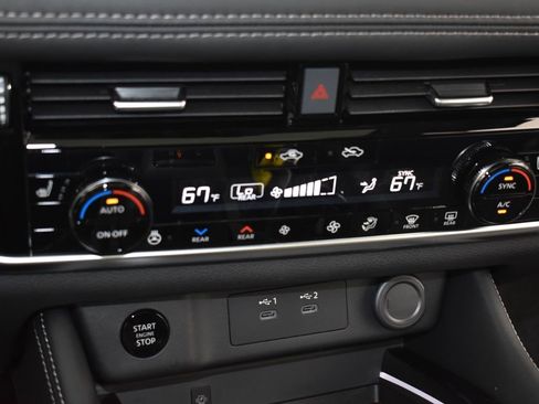 New 2026 Nissan Rogue Platinum w/ Platinum Premium Package image 12