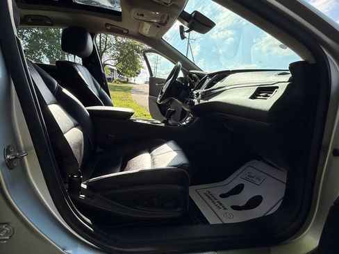 Used 2014 Chevrolet Impala LTZ FWD image 26