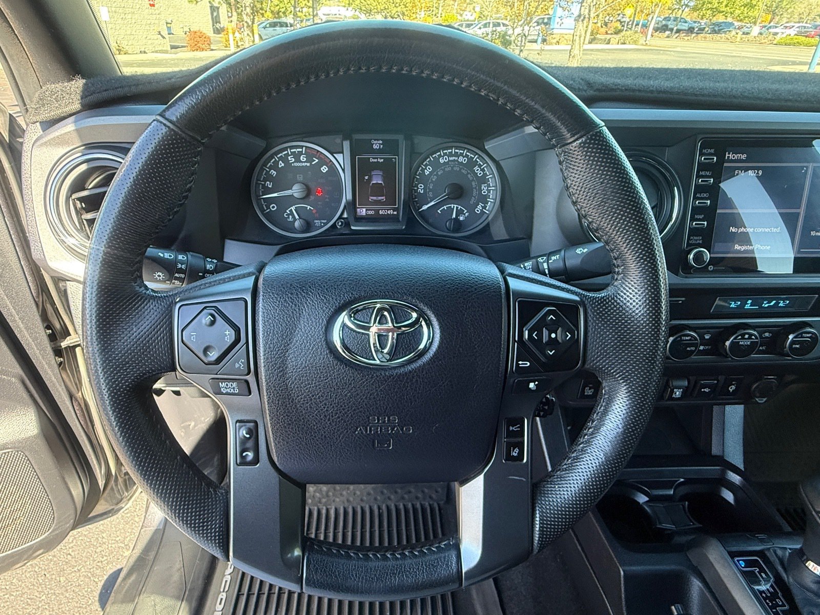Used 2021 Toyota Tacoma TRD Off-Road w/ Technology Package AWD/4WD image 22