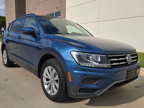 Used 2019 Volkswagen Tiguan S FWD image 4
