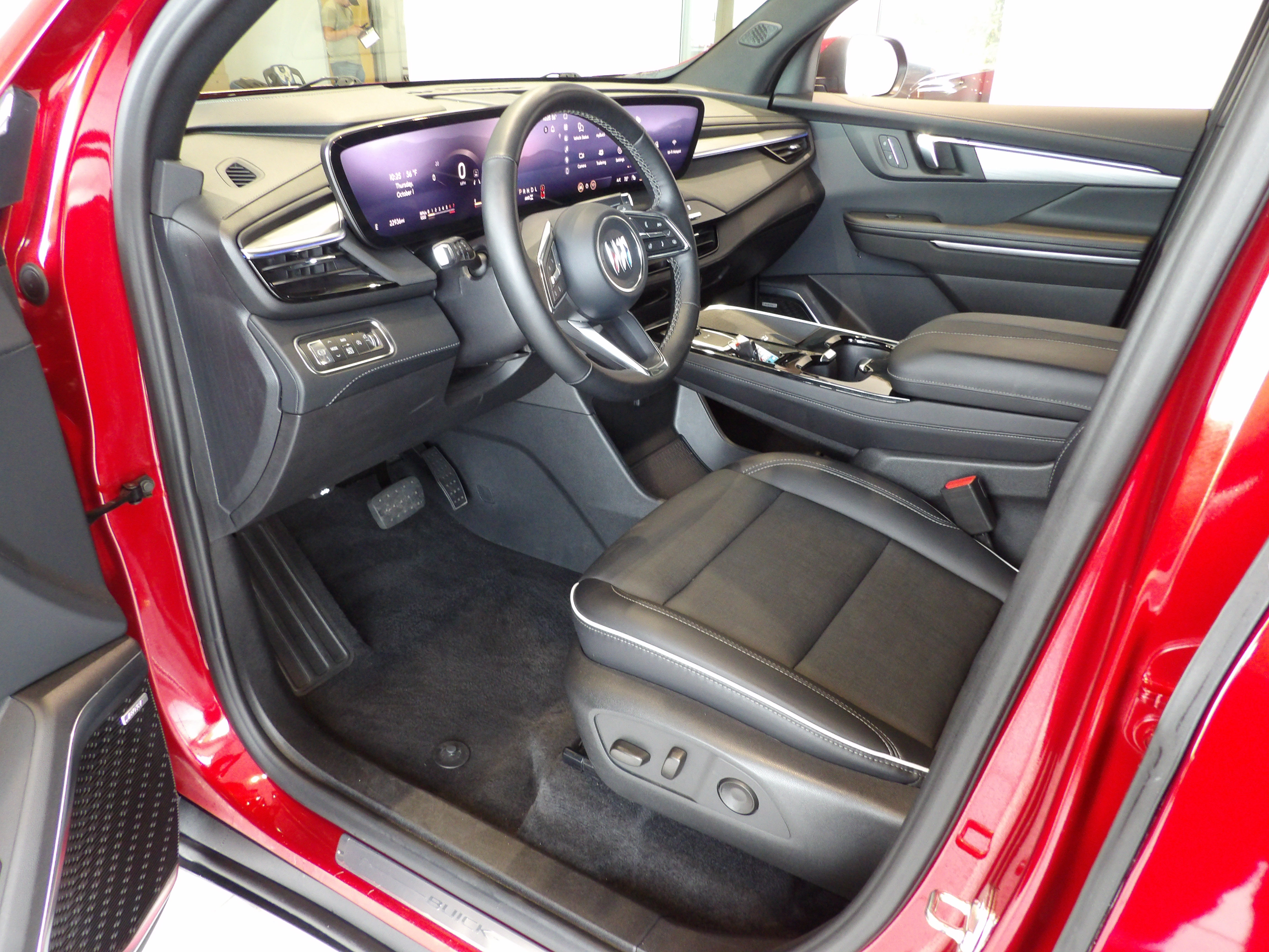Used 2026 Buick Enclave Preferred AWD/4WD image 10